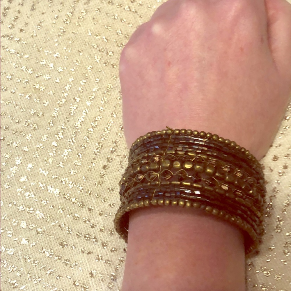 2 posts for $8 Jewelry-Bronze Cuff Style Bracelet